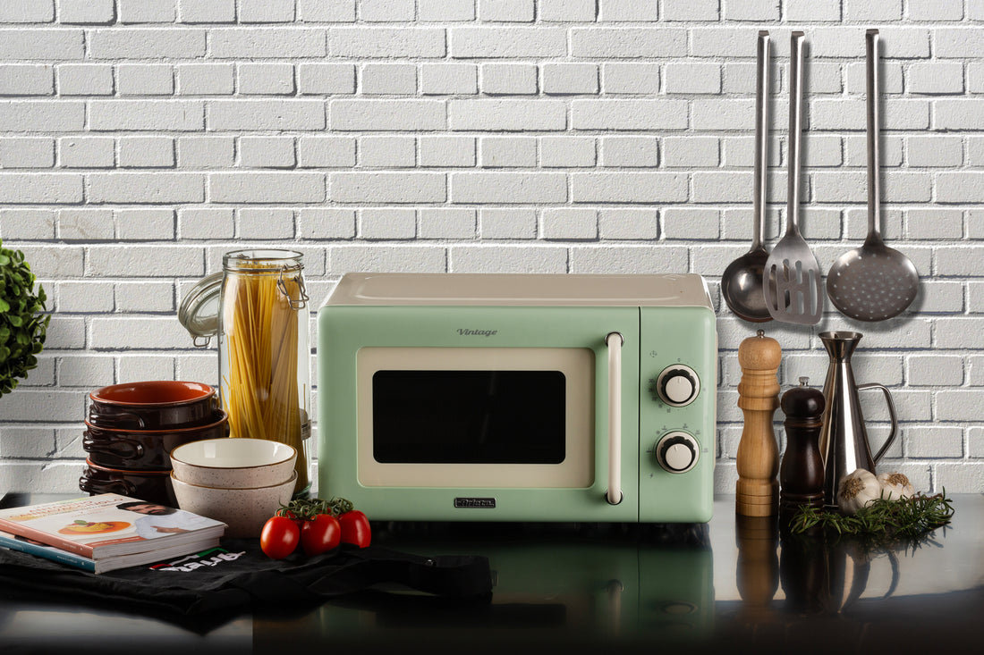 Ariete Vintage Microwave 20L 800W Electric Oven Defrost Function Retro