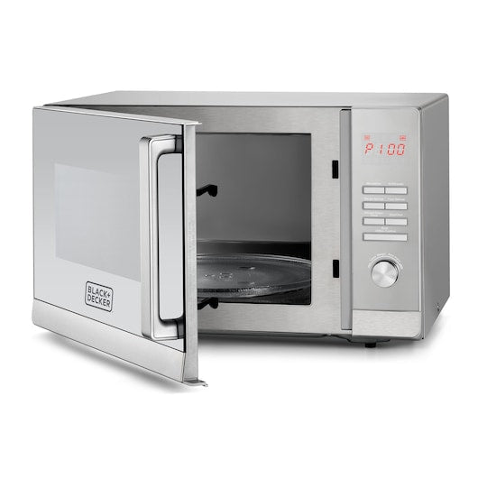 Black & Decker 30 Ltr Microwave Oven With Grill - Lifestyle With Mirror