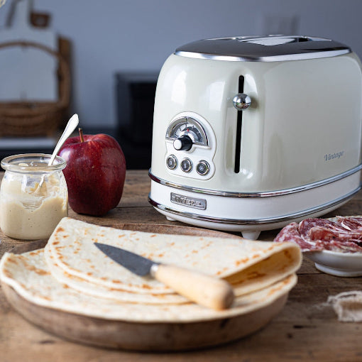 Ariete Vintage 2 Slice Toaster with Pliers 815W Sandwich Maker Retro