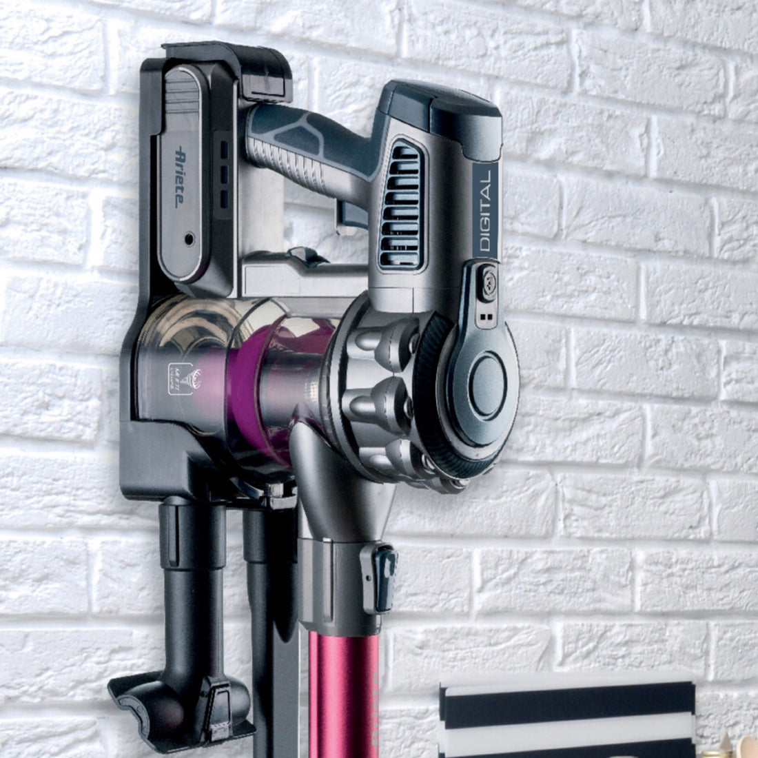 Ariete 2758 Cordless Stick Vacuum 22.2V Pink Digital Motor 2-in-1 Handheld